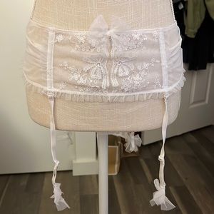 Victoria Secret, I Do Garner